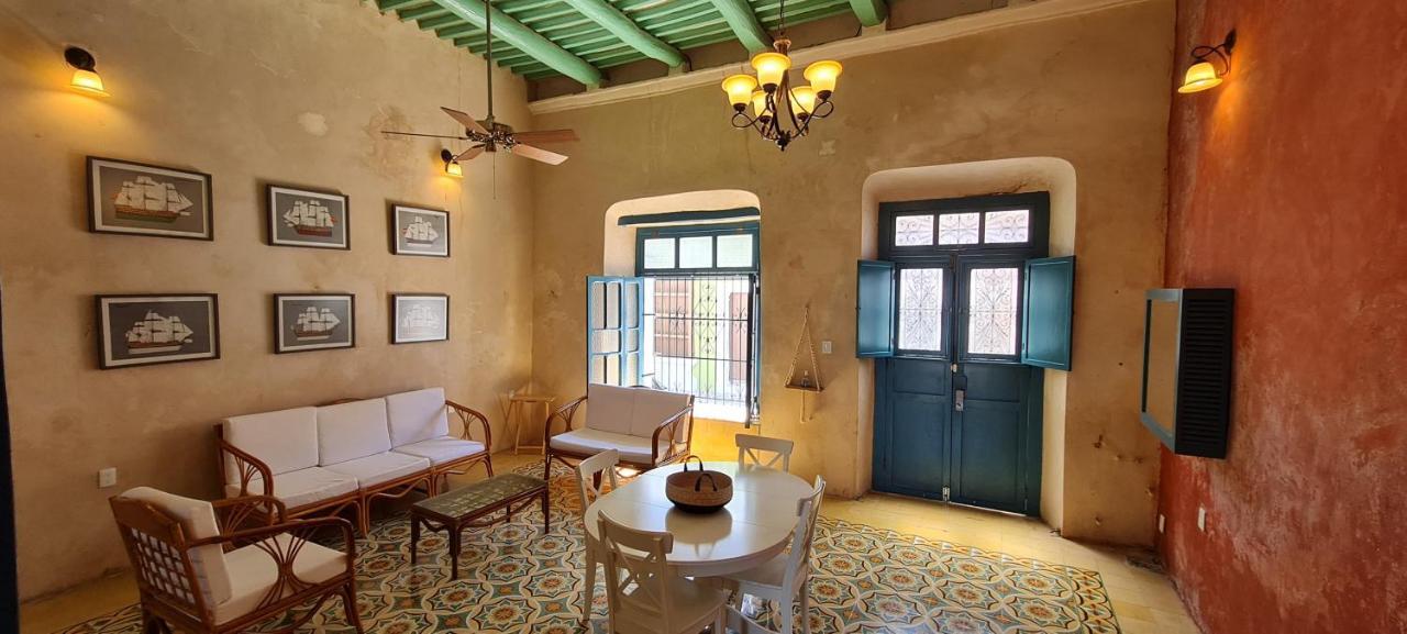 Casa Nicté, hospédate en una casa del siglo XVIII Campeche Extérieur photo
